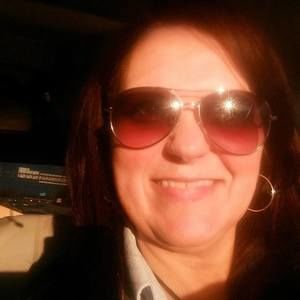 Meet your Posher, Pam